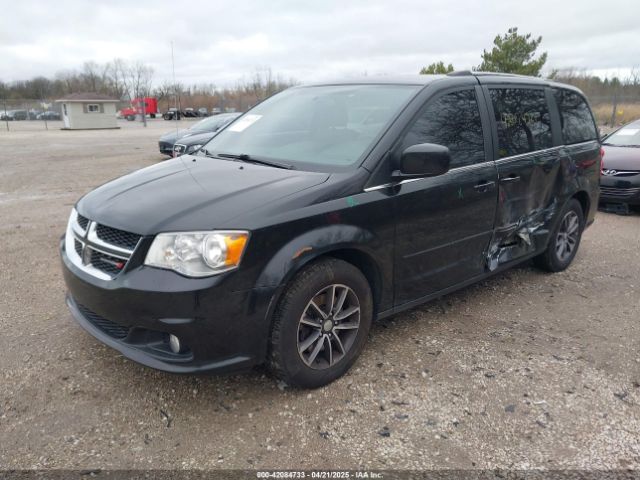 2C4RDGCG2HR611713 Dodge Grand Caravan Sxt