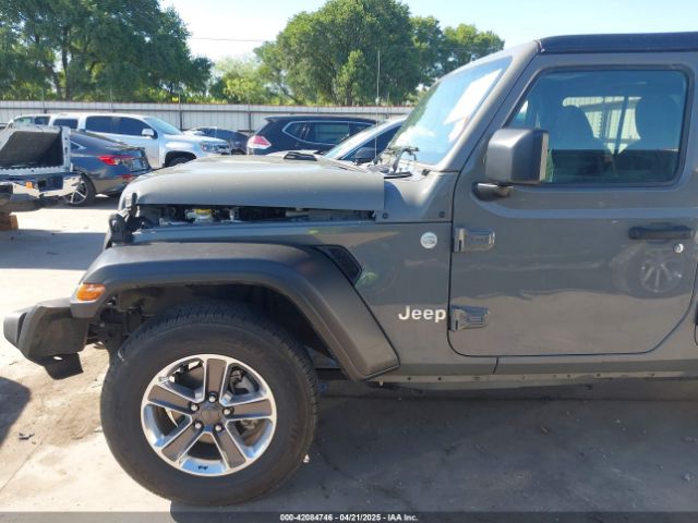 1C4HJXDGXJW280475 Jeep Wrangler Unlimited Sport S 4x4