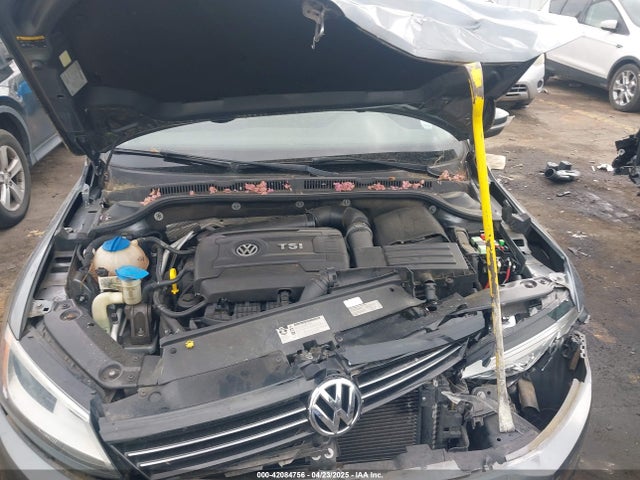 3VWD17AJ9EM298175 Volkswagen Jetta 1.8t Se