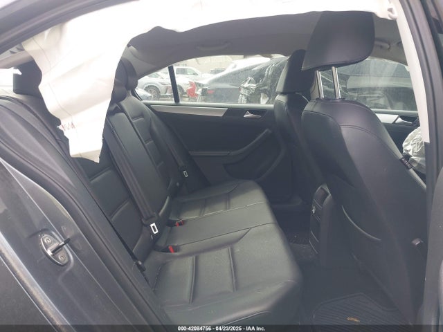 3VWD17AJ9EM298175 Volkswagen Jetta 1.8t Se