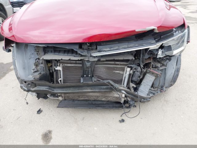 3VV3B7AX9JM031453 Volkswagen Tiguan 2.0t Se/2.0t Sel