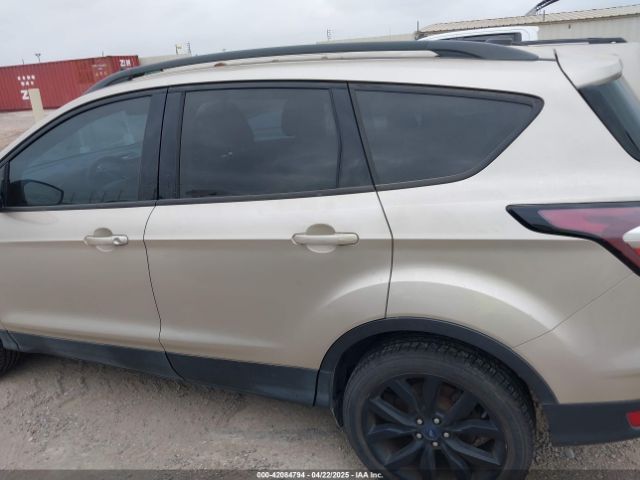 1FMCU0GD7HUC24618 Ford ESCAPE SE
