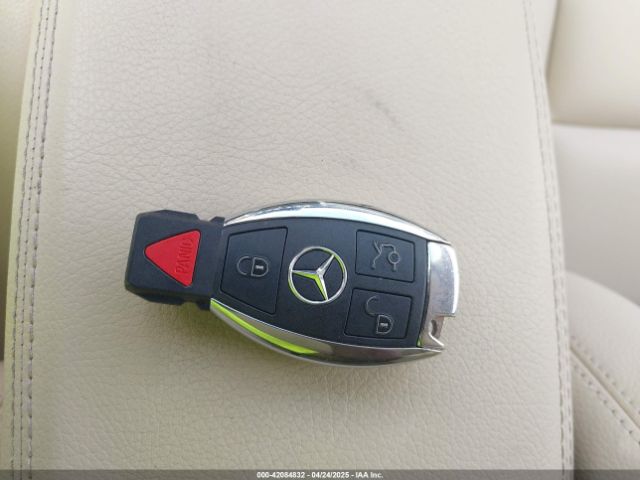 WDCTG4EB0FJ123062 Mercedes-Benz GLA 250