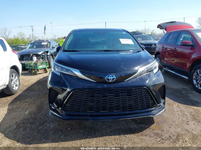 5TDXRKEC3MS029904 Toyota Sienna Xse
