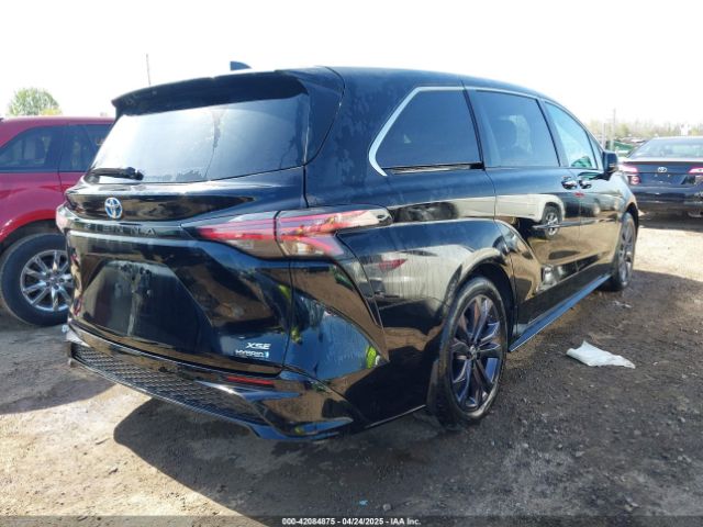 5TDXRKEC3MS029904 Toyota Sienna Xse