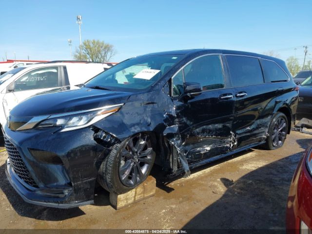 5TDXRKEC3MS029904 Toyota Sienna Xse