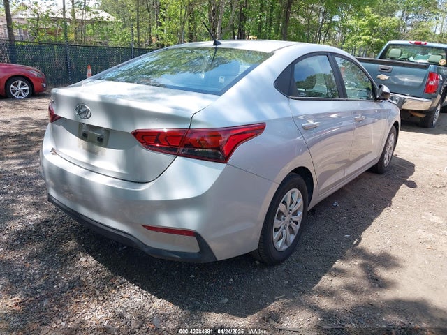 3KPC24A30JE018627 Hyundai ACCENT SE