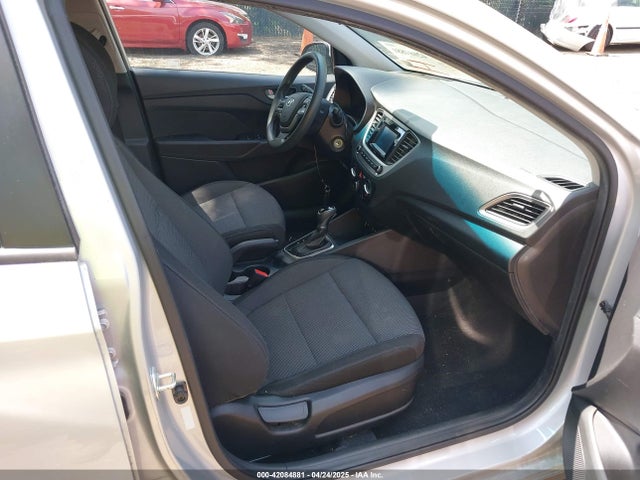 3KPC24A30JE018627 Hyundai ACCENT SE