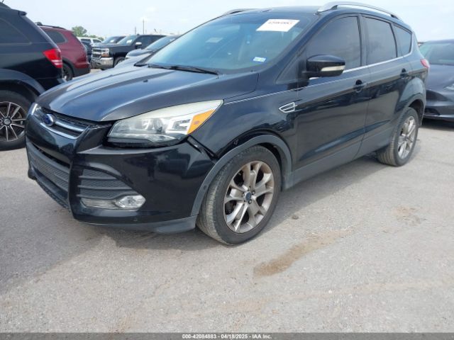 1FMCU0JX5EUB43194 Ford Escape Titanium