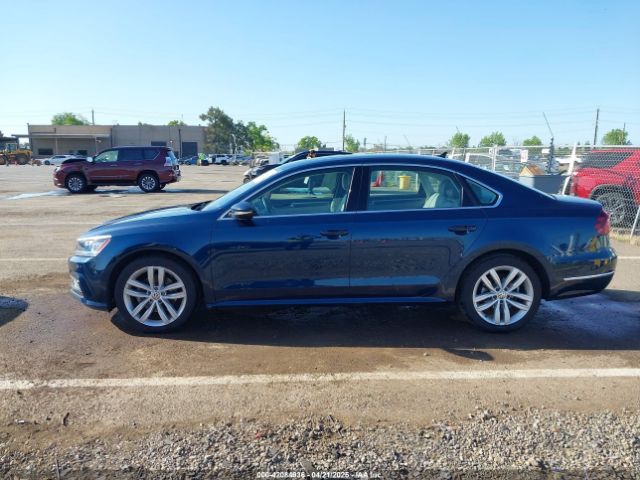 1VWBA7A3XJC038887 Volkswagen Passat 2.0t Se