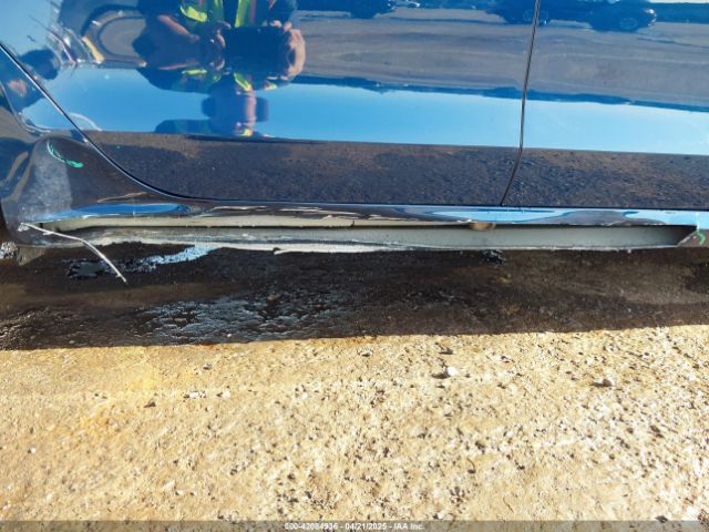 1VWBA7A3XJC038887 Volkswagen Passat 2.0t Se