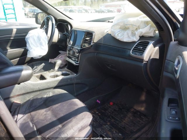 1C4RJFAG7KC548047 Jeep Grand Cherokee Laredo E 4x4