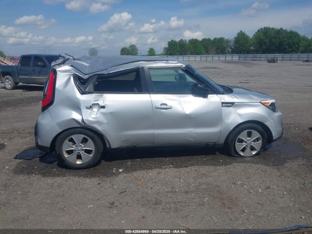 KNDJN2A26G7832722 KIA Soul