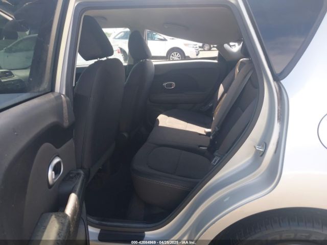 KNDJN2A26G7832722 KIA Soul