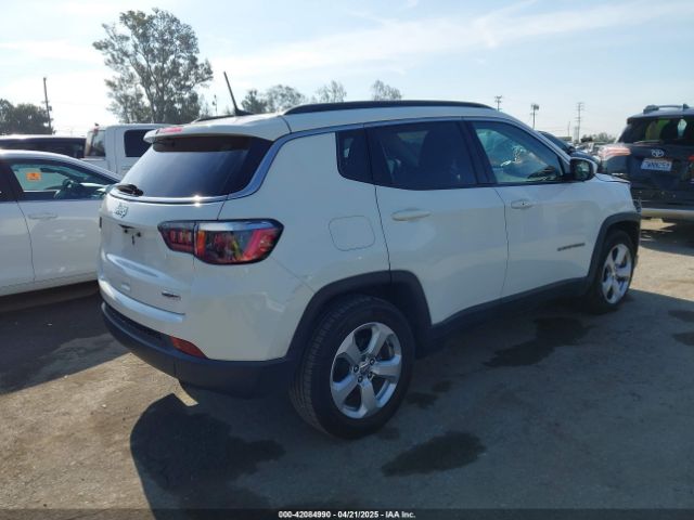 3C4NJCBB8LT124978 Jeep Compass Latitude Fwd