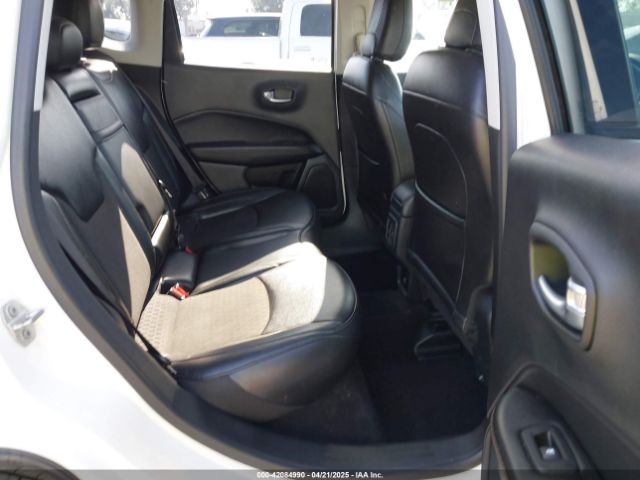 3C4NJCBB8LT124978 Jeep Compass Latitude Fwd