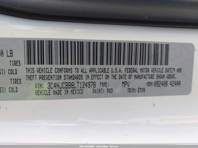 3C4NJCBB8LT124978 Jeep Compass Latitude Fwd