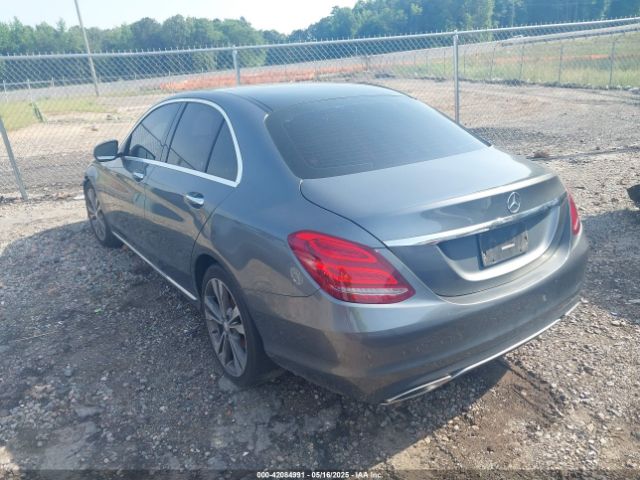 2017 MERCEDES-BENZ C 300 55SWF4JB9HU209300 Photo 2