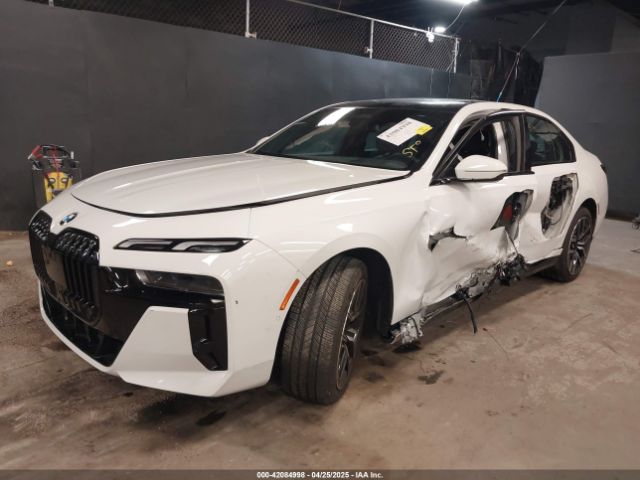 2024 BMW 740 WBA33EH05RCP97943 Photo 1