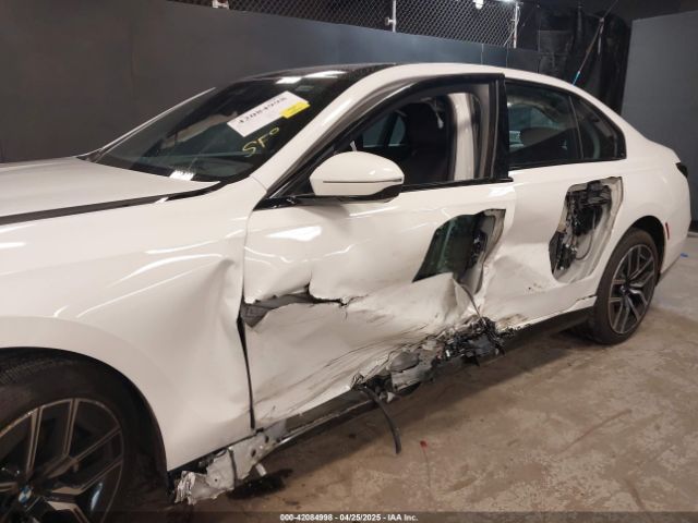 2024 BMW 740 WBA33EH05RCP97943 Photo 5