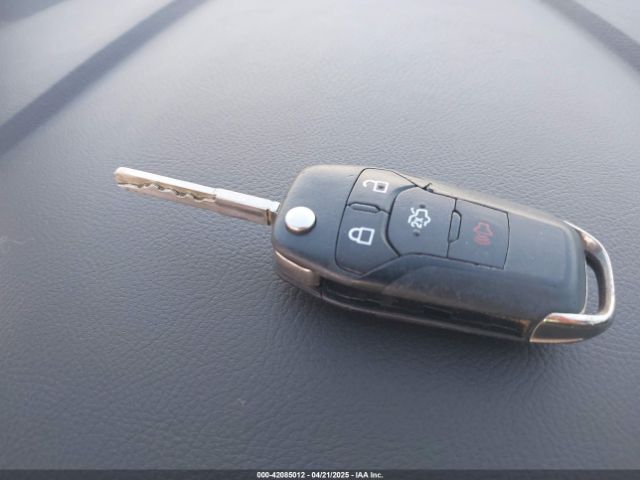 3FA6P0UU7ER233650 Ford Fusion Hybrid S
