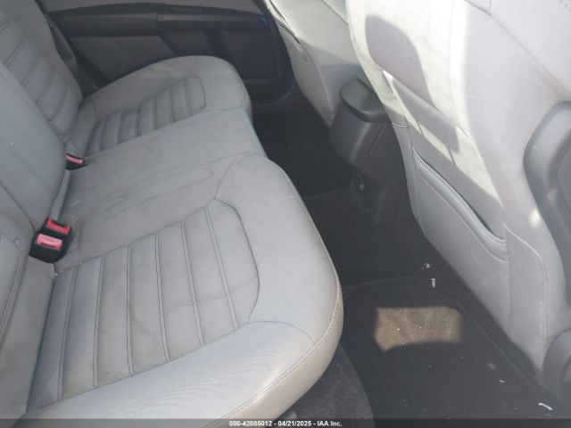 3FA6P0UU7ER233650 Ford Fusion Hybrid S
