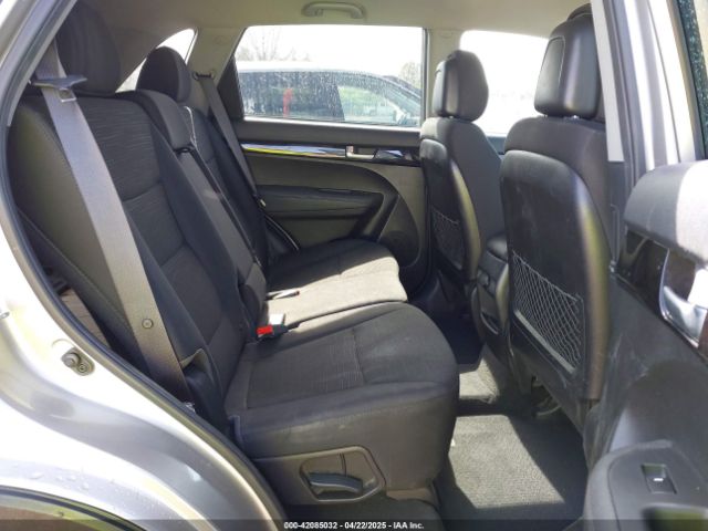 5XYKT3A67FG618990 KIA SORENTO LX