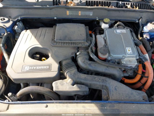 3FA6P0RU7JR273858 Ford Fusion Hybrid Titanium