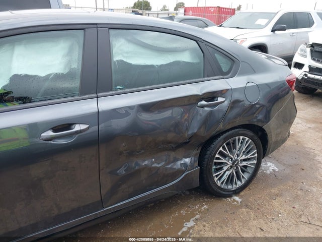 3KPF54ADXRE833037 KIA mpi nu