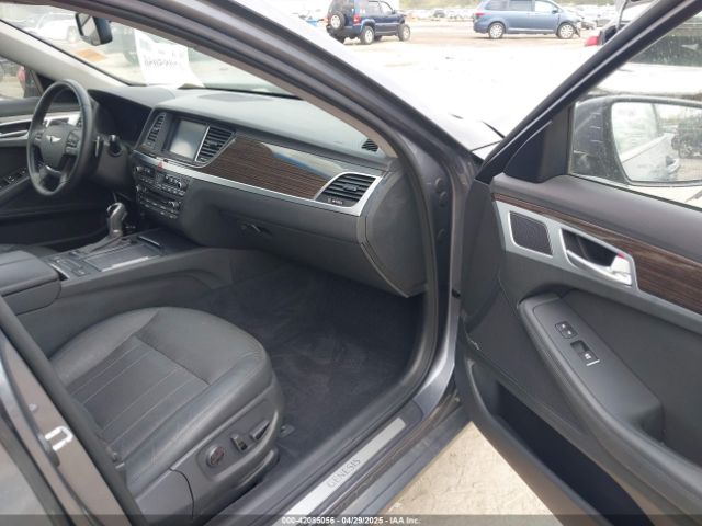 KMHGN4JE1GU135505 Hyundai Genesis 3.8
