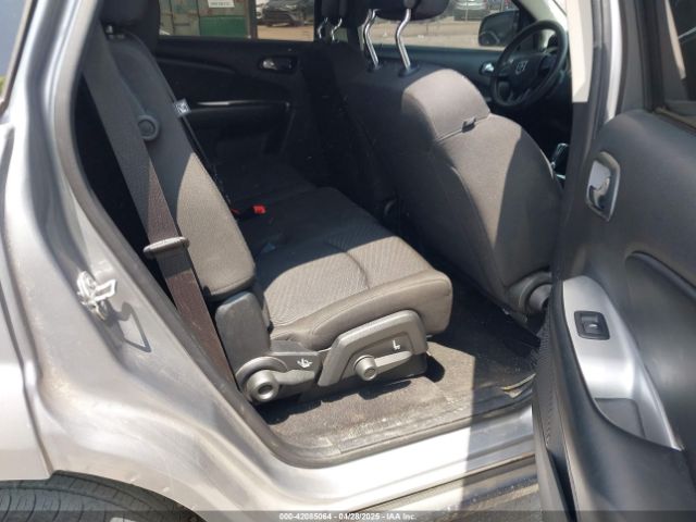 3C4PDCAB8JT363316 Dodge JOURNEY SE
