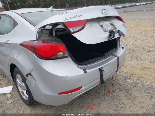 5NPDH4AE2FH651542 Hyundai ELANTRA SE