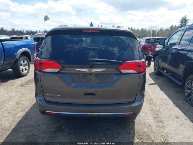 2C4RC1BGXHR667397 Chrysler Pacifica Touring-l