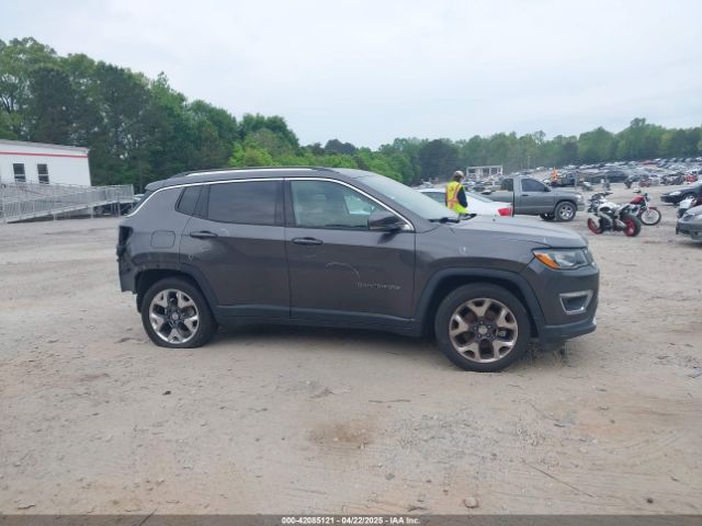 3C4NJCCB0LT128635 Jeep Compass Limited Fwd