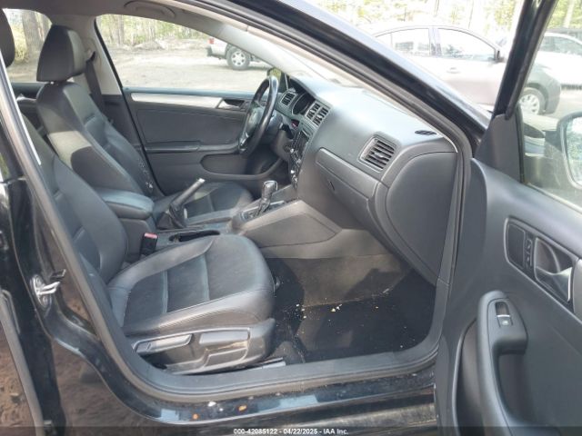3VWD07AJ1FM277499 Volkswagen Jetta 1.8t Se