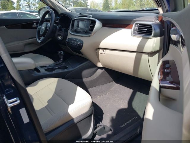 5XYPGDA51HG335348 KIA Sorento 3.3l Lx