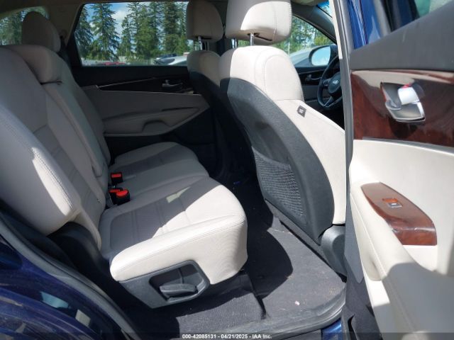 5XYPGDA51HG335348 KIA Sorento 3.3l Lx