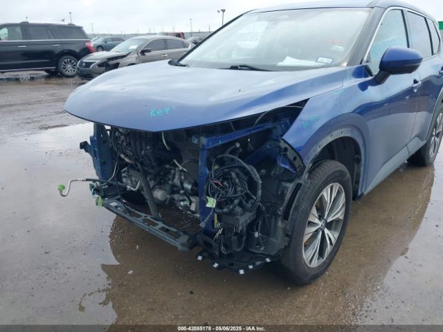 JN8AT3BA5MW010629 Nissan Rogue Sv Fwd