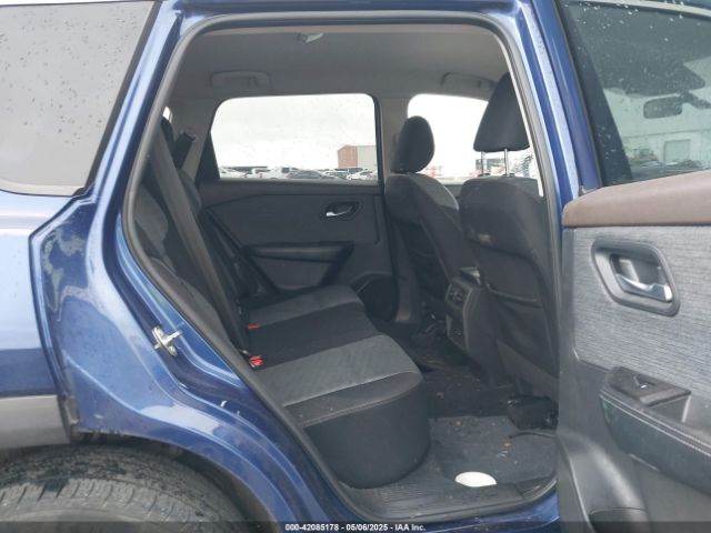 JN8AT3BA5MW010629 Nissan Rogue Sv Fwd