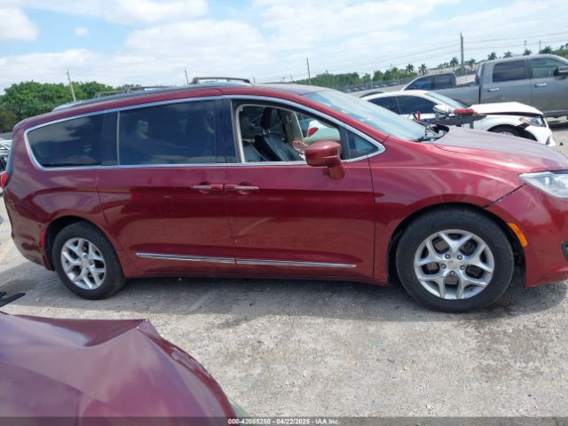 2C4RC1BG6HR739602 Chrysler Pacifica Touring-l