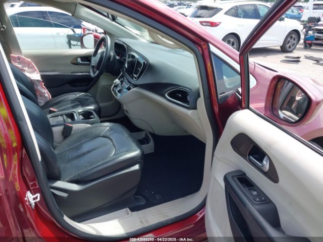 2C4RC1BG6HR739602 Chrysler Pacifica Touring-l
