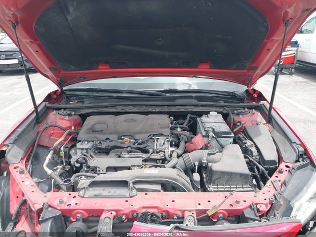 4T1B11HKXKU259202 Toyota CAMRY SE