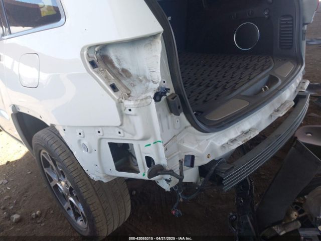 1C4RJEBG4JC181745 Jeep Grand Cherokee Sterling Edition 4x2