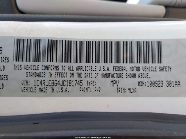 1C4RJEBG4JC181745 Jeep Grand Cherokee Sterling Edition 4x2
