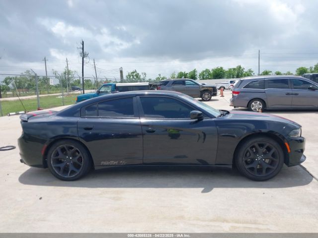 2C3CDXCT5FH785379 Dodge CHARGER R/T