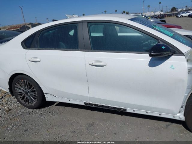 3KPF54AD7RE730593 KIA Forte Gt-line