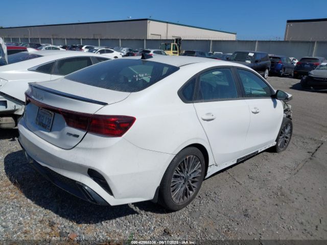 3KPF54AD7RE730593 KIA Forte Gt-line
