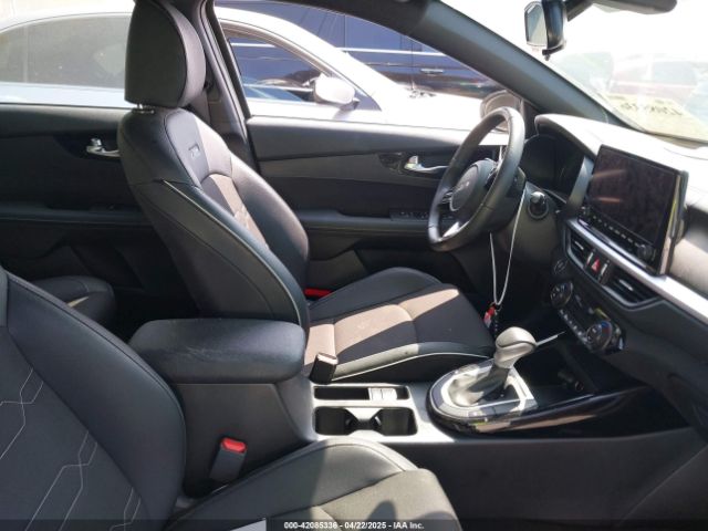 3KPF54AD7RE730593 KIA Forte Gt-line