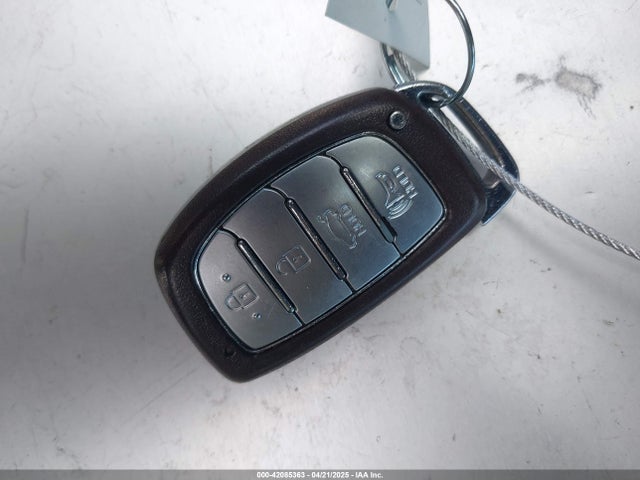 5NPD84LF5LH557432 Hyundai Elantra Limited