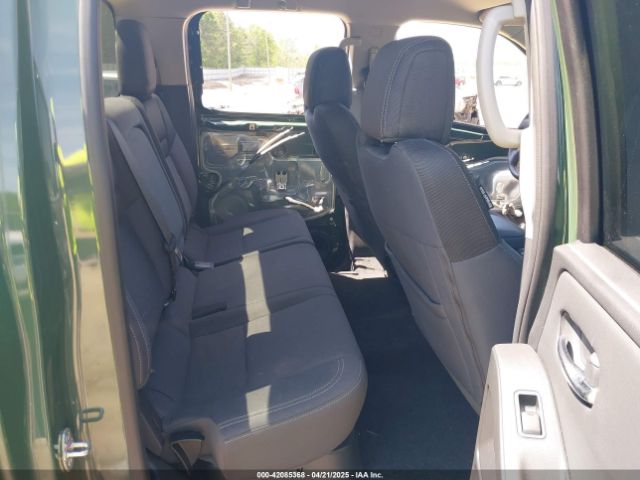 1N6ED1EK1NN695199 Nissan Frontier Sv 4x4